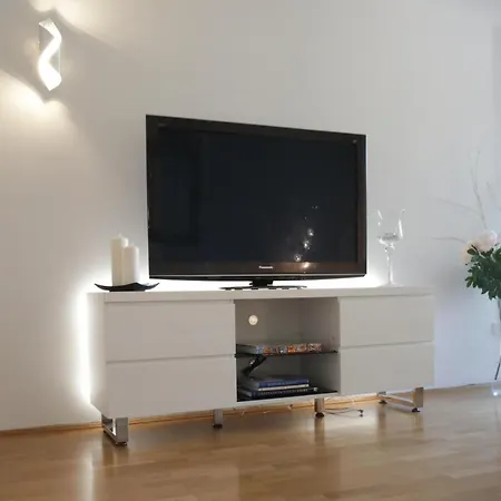 Grosses - Ruhig, Zentral, Burgnahe Apartment